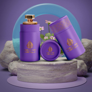 Amethyst Oud by Oudh Al Shab – A Luxurious Amber Woody Fragrance Top Notes: Agarwood (Oud), Saffron, Pink Pepper, Orange Middle Notes: Amber, Floral Notes Base Notes: Leather, Musk, Patchouli, Vanilla